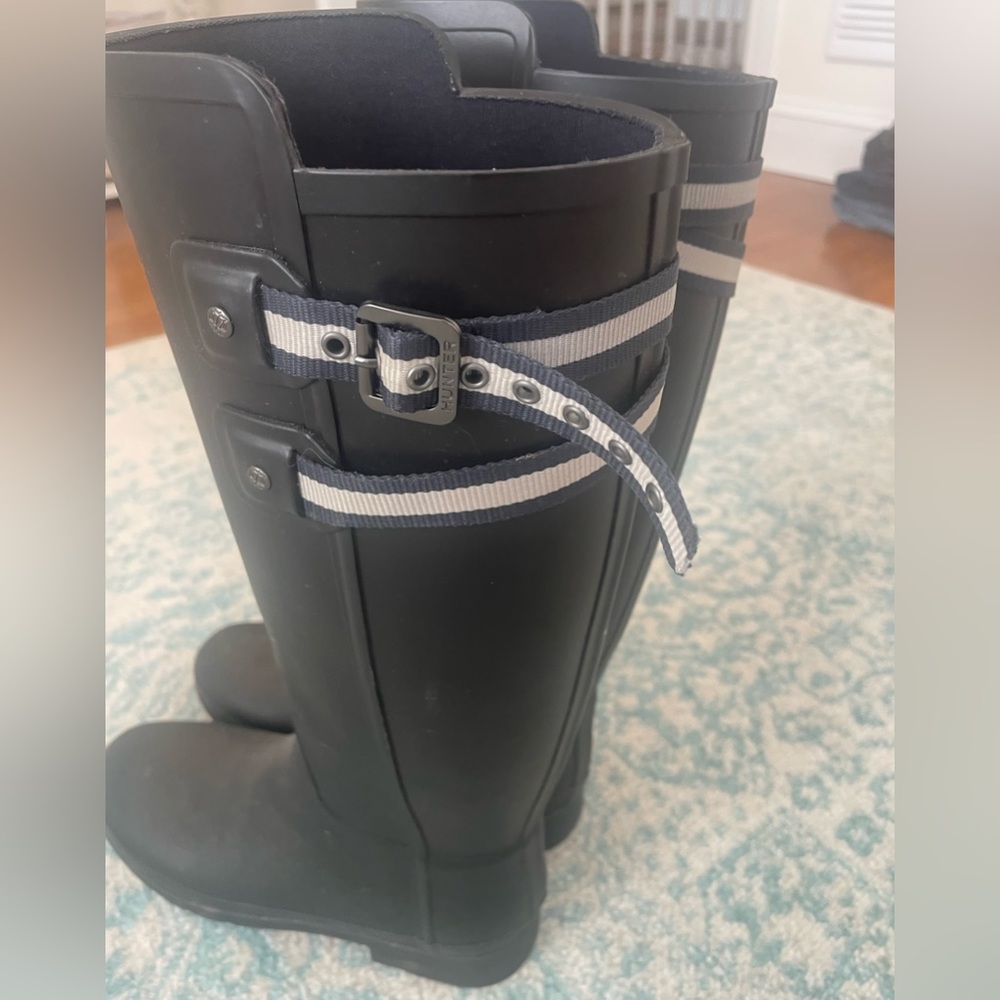 Black Hunter rain boots